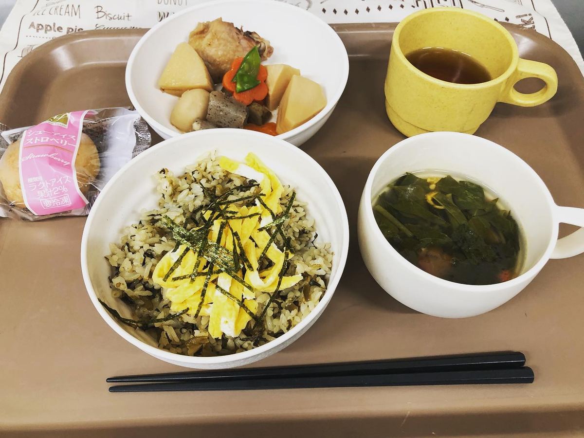 日替わりの手作り昼食（郷土料理・ご当地メニュー）